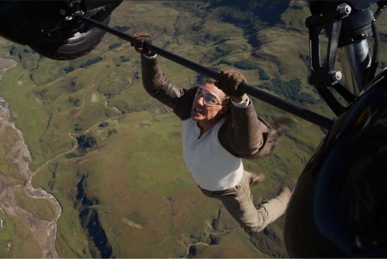 кадр из фильма "Миссия невыполнима: Финальная расплата."